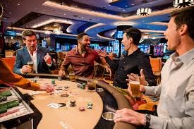 Tampilan meja live blackjack dan roulette rslot77